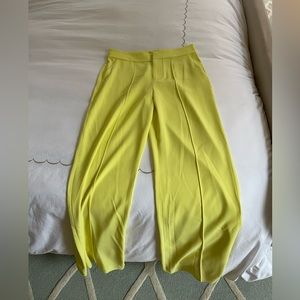 Alice & olivia neon yellow dress pant